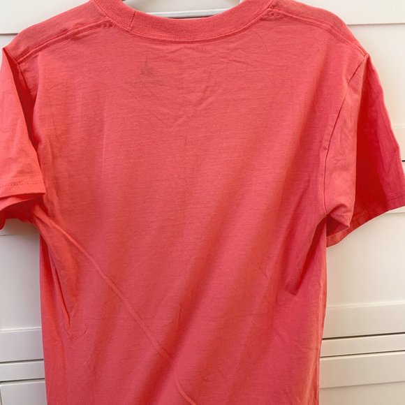 Disneyland Pink Short Sleeve Shirt- Small - Picture 2 of 3